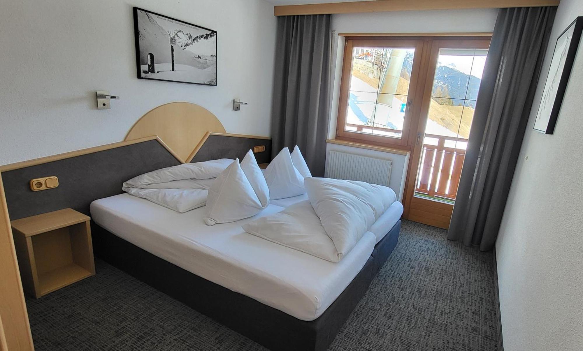 Appartements Tschol Martin Sankt Anton am Arlberg Habitación foto