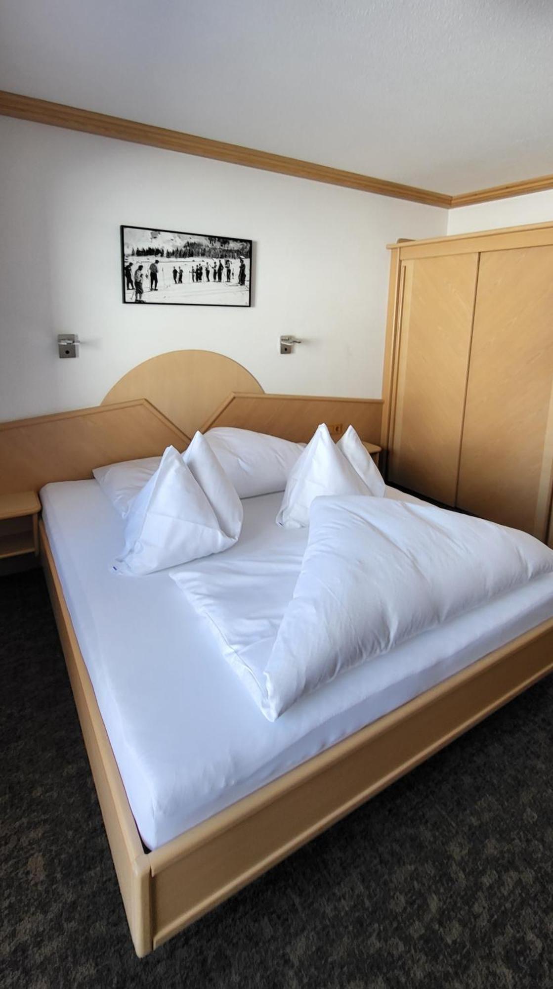 Appartements Tschol Martin Sankt Anton am Arlberg Habitación foto